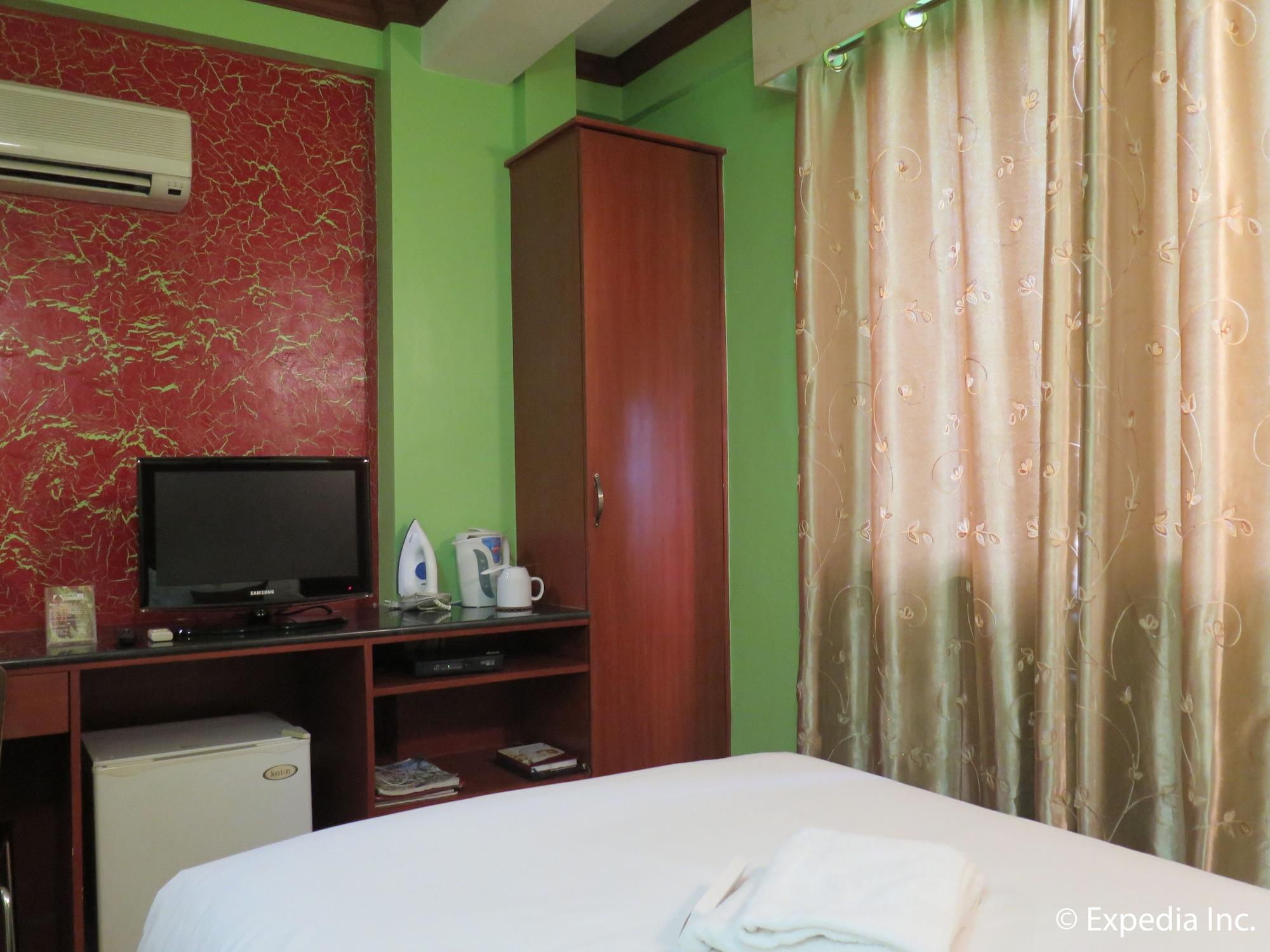 ทินแฮท บูติก โฮเต็ล แอนด์ เรสทัวรองต์ Bed & Breakfast Davao ภายนอก รูปภาพ