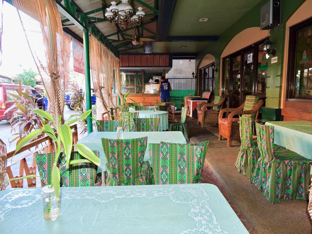 ทินแฮท บูติก โฮเต็ล แอนด์ เรสทัวรองต์ Bed & Breakfast Davao ภายนอก รูปภาพ
