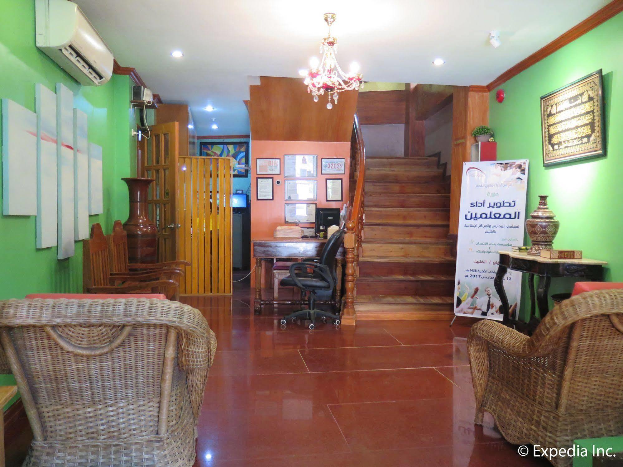 ทินแฮท บูติก โฮเต็ล แอนด์ เรสทัวรองต์ Bed & Breakfast Davao ภายนอก รูปภาพ