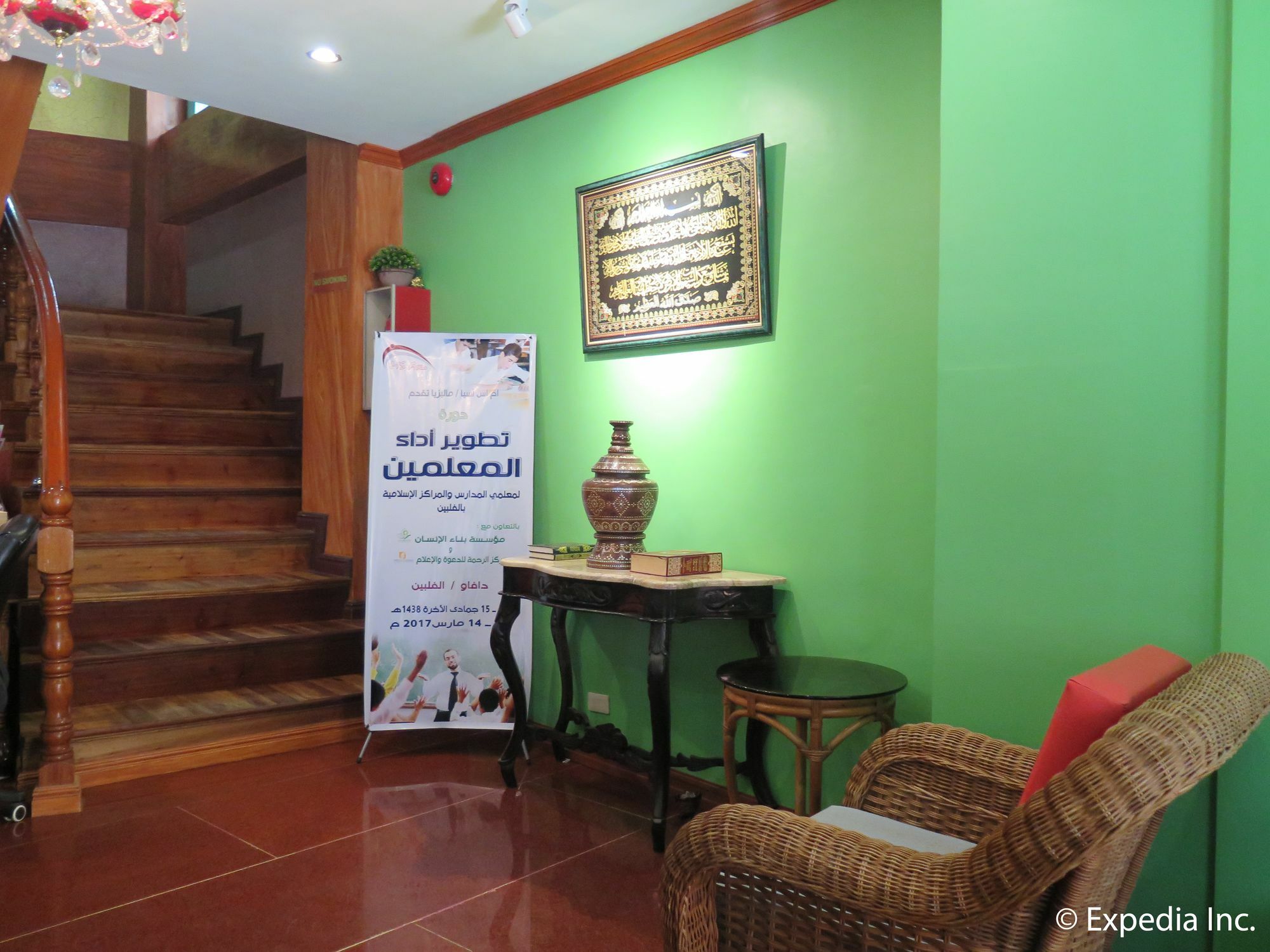 ทินแฮท บูติก โฮเต็ล แอนด์ เรสทัวรองต์ Bed & Breakfast Davao ภายนอก รูปภาพ